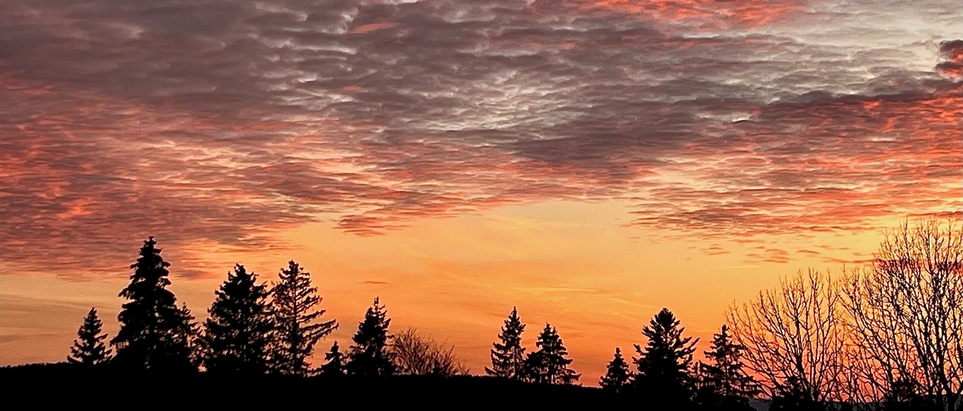 Couché de soleil au Val.de Travers les Cernets