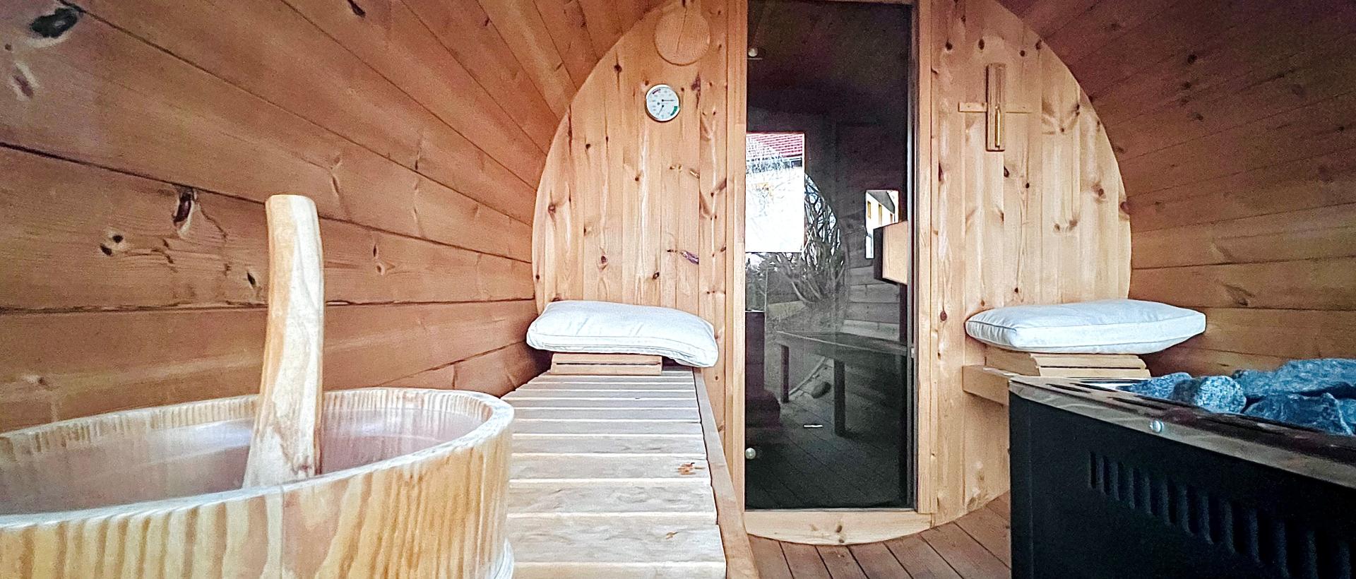 Sauna Panoramique insolite vue intérieure