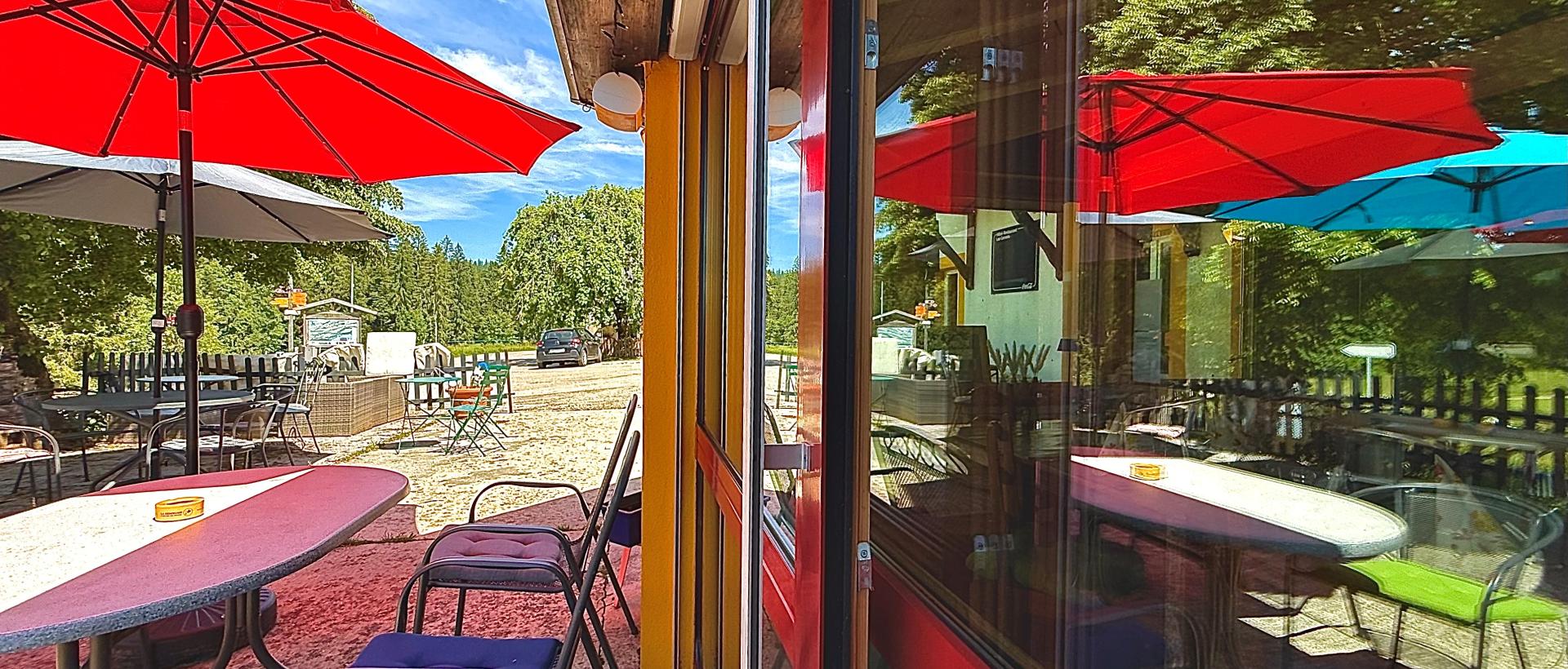 Reflets de notre terrasse les Cernets