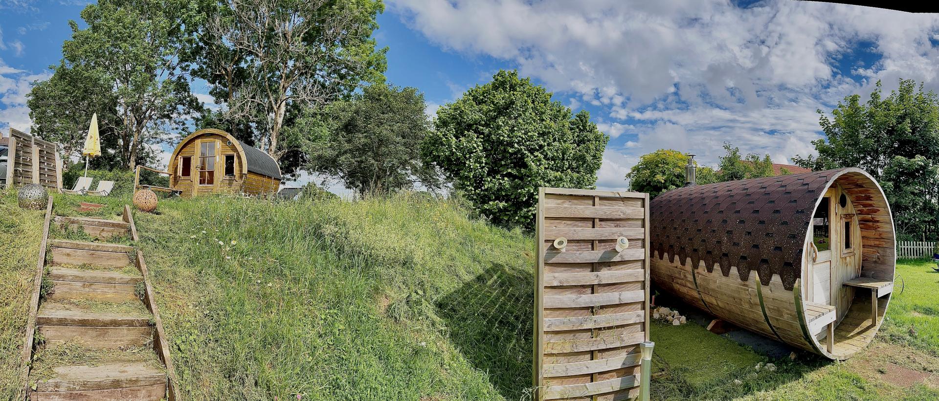 tony house et tonneau sauna panoramique les cernets 