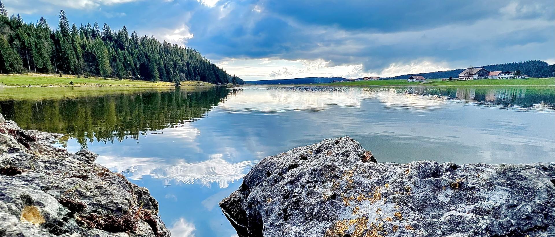 Lac des Taillères Printemps Hôtel les Cernets