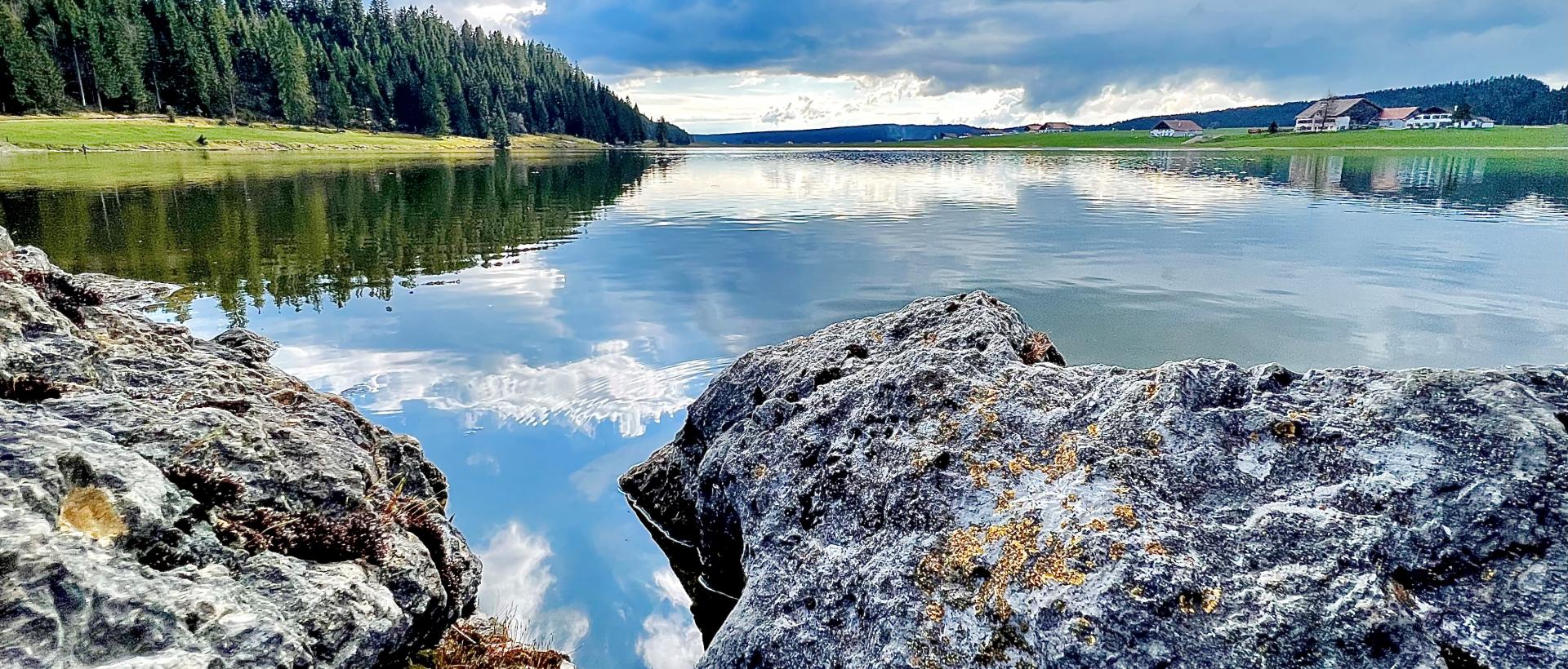 Lac des Taillères Printemps Hôtel les Cernets
