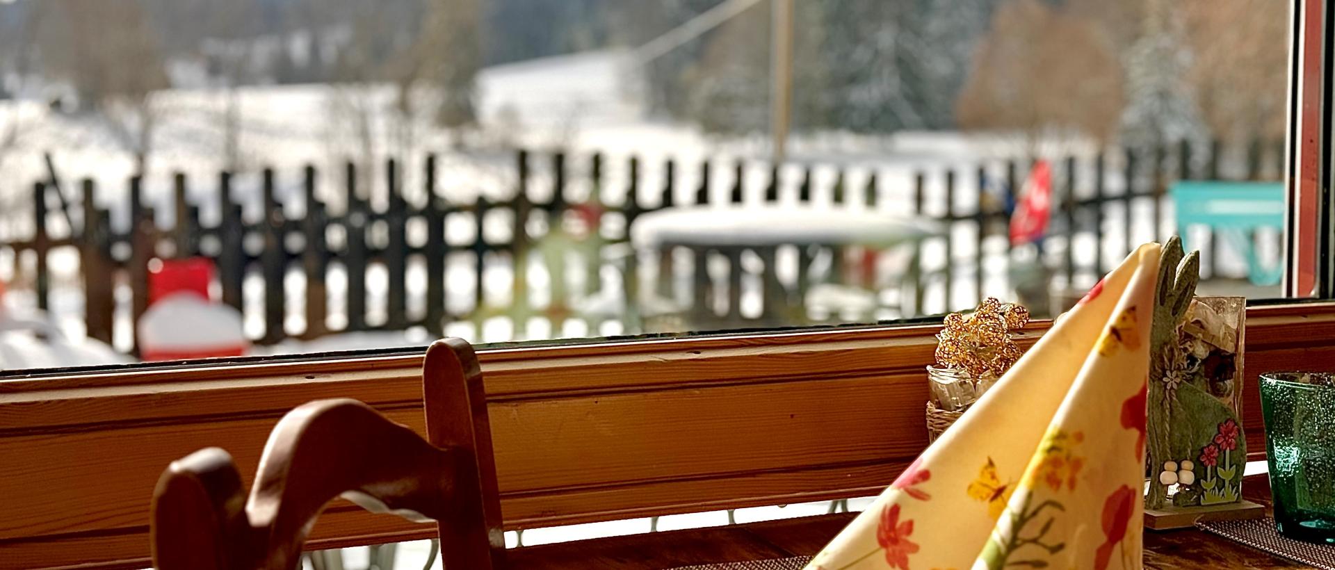 restaurant val de travers vue extérieure