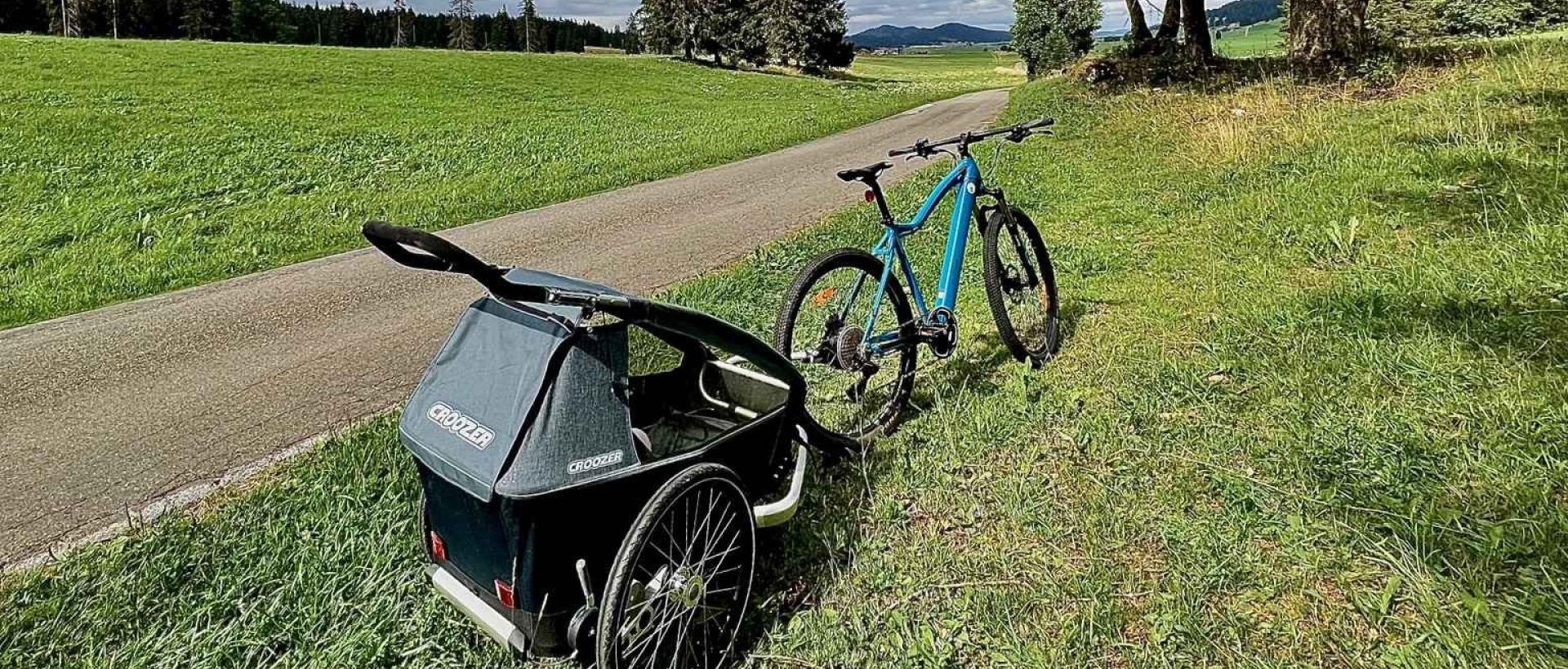 VTT vallée de la Brévine proche de l'Hôtel Les Cernets Famille