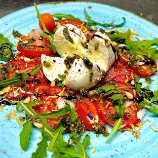 Tomates et Mozzarella du Val-de-Travers Fam. Sthaeli 